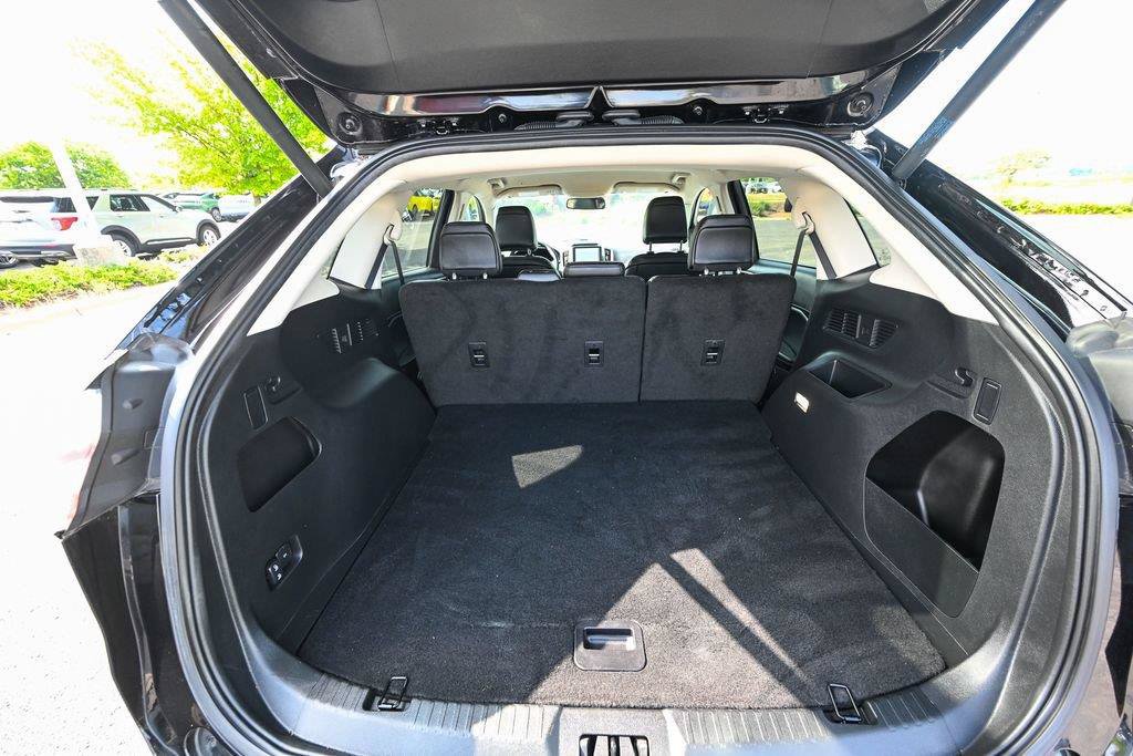 Certified 2024 Ford Edge SEL w/ Convenience Package AWD/4WD image 16