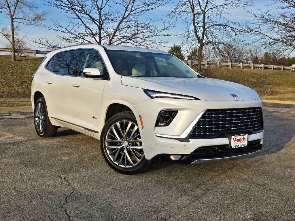 New 2026 Buick Enclave Avenir w/ Super Cruise Package image 2