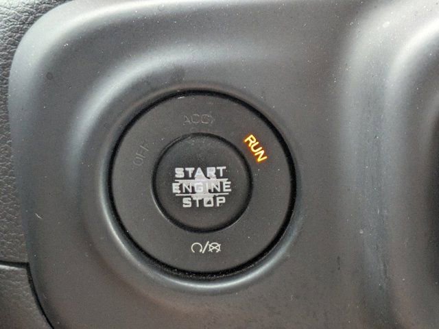 Used 2019 Jeep Wrangler Unlimited Rubicon w/ Dual Top Group image 23