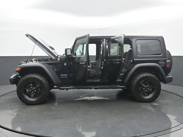 Used 2024 Jeep Wrangler Unlimited AWD/4WD image 53