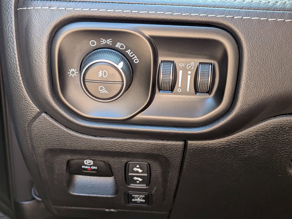 Used 2025 RAM 1500 RHO w/ RHO Level 1 Equipment Group AWD/4WD image 31