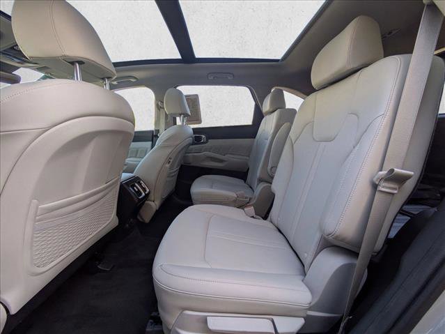 Used 2022 Kia Sorento SX image 21
