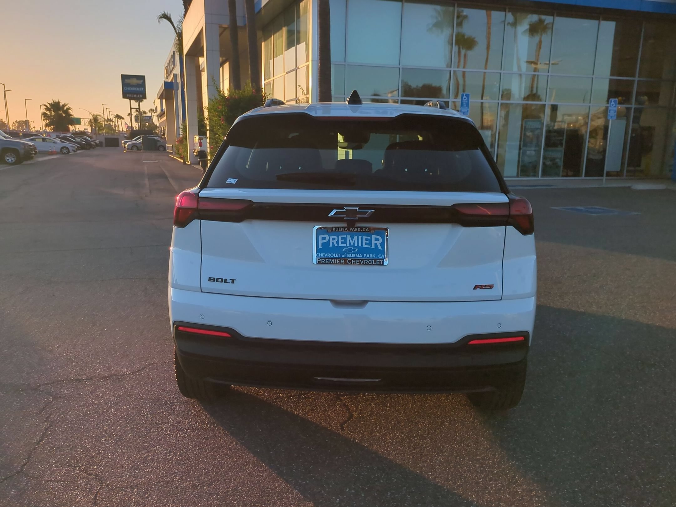 New 2027 Chevrolet Bolt RS w/ Technology Package FWD image 4