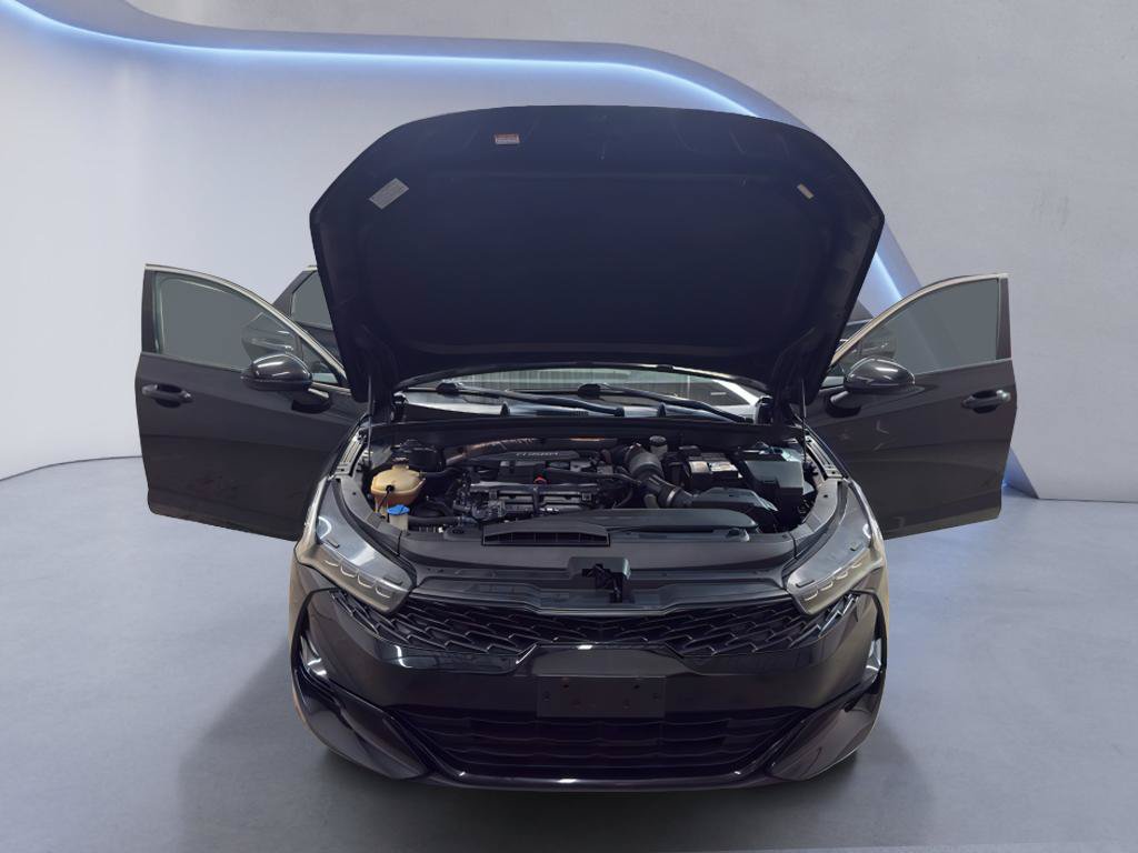 Used 2021 Kia K5 GT-Line FWD image 10