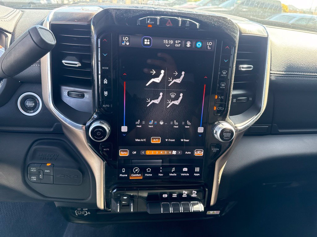 Used 2024 RAM 2500 Laramie w/ Safety Group AWD/4WD image 15