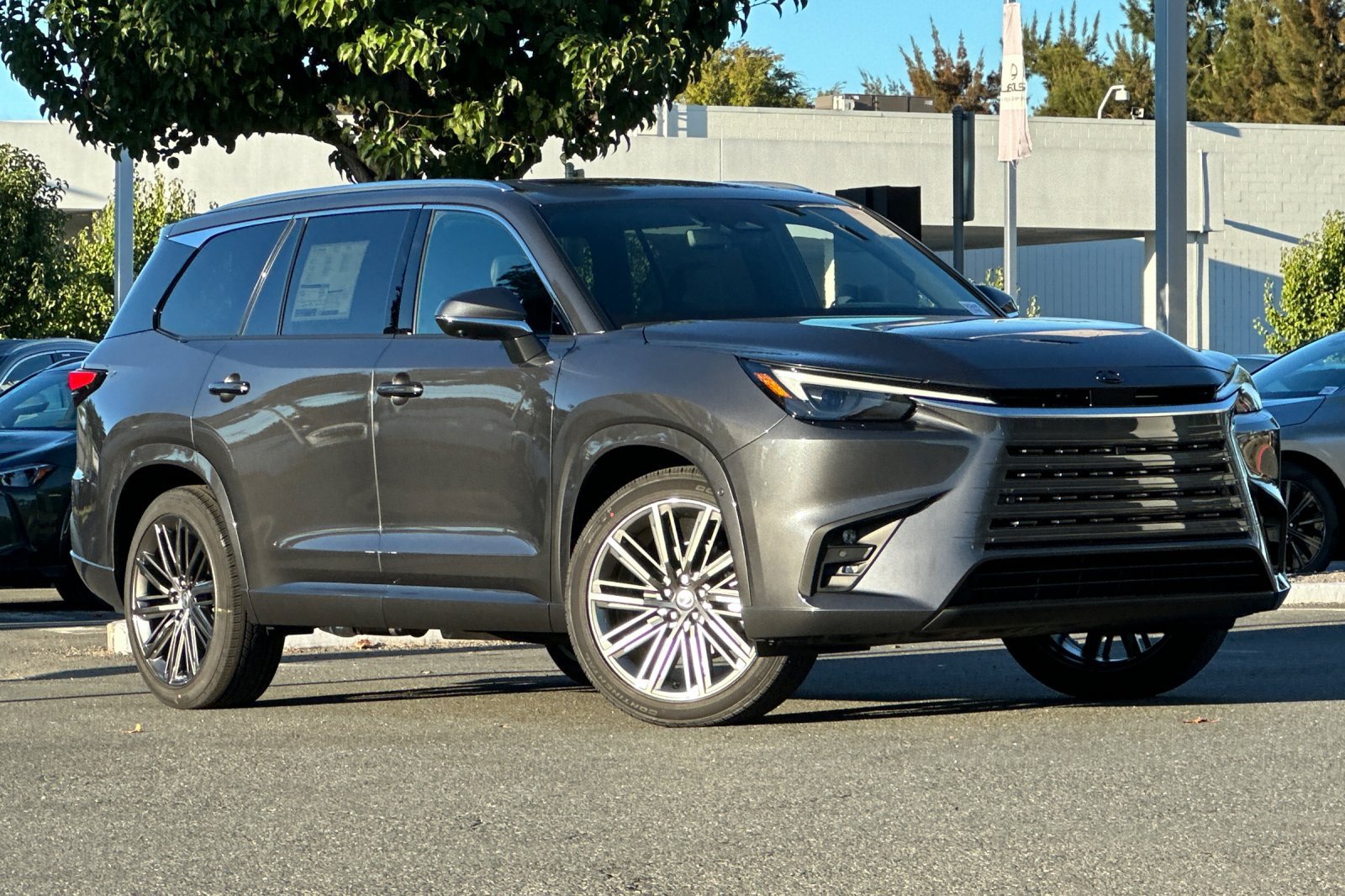 New 2026 Lexus TX 350 AWD image 2