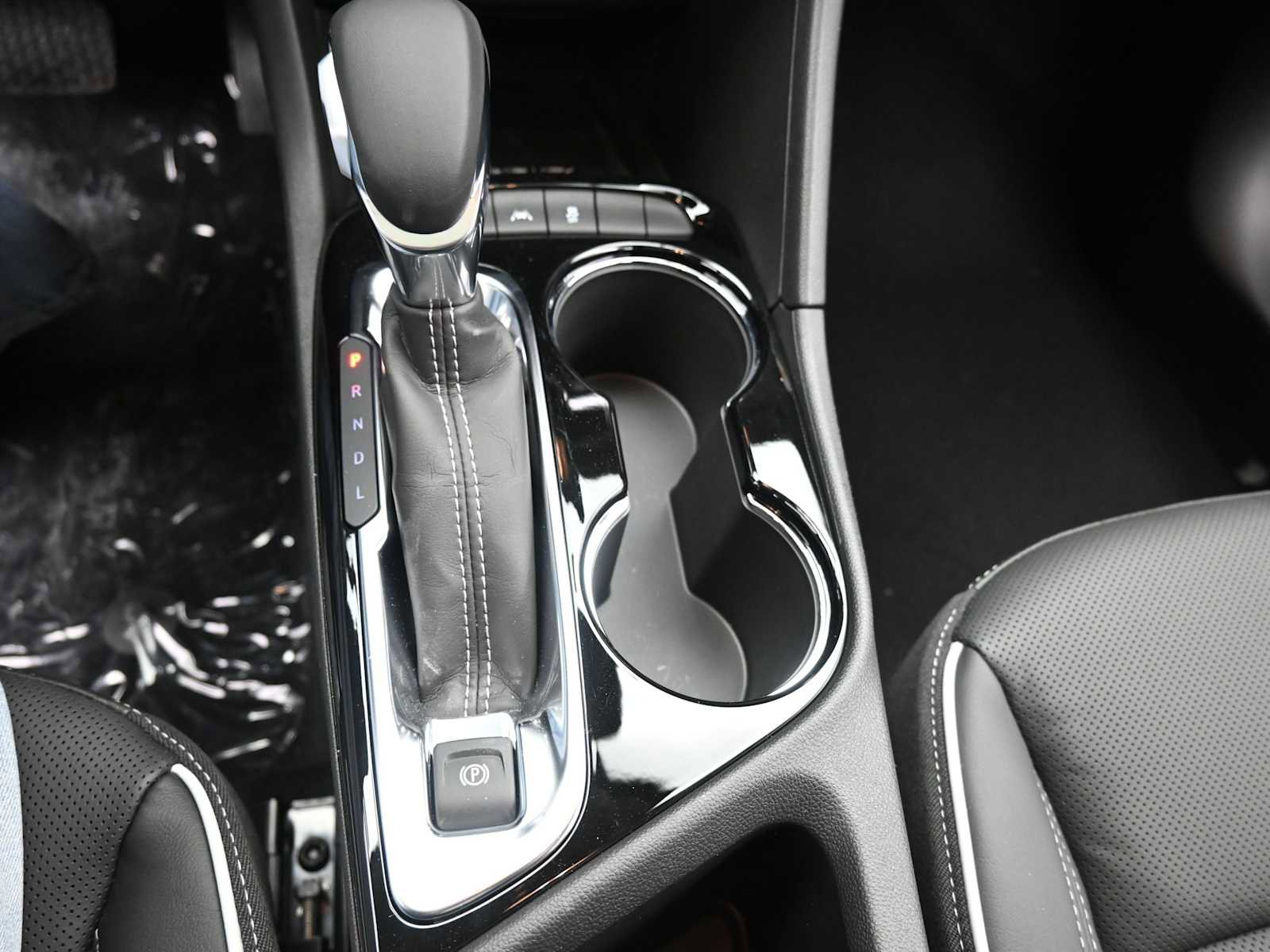 New 2026 Buick Encore GX Avenir image 18