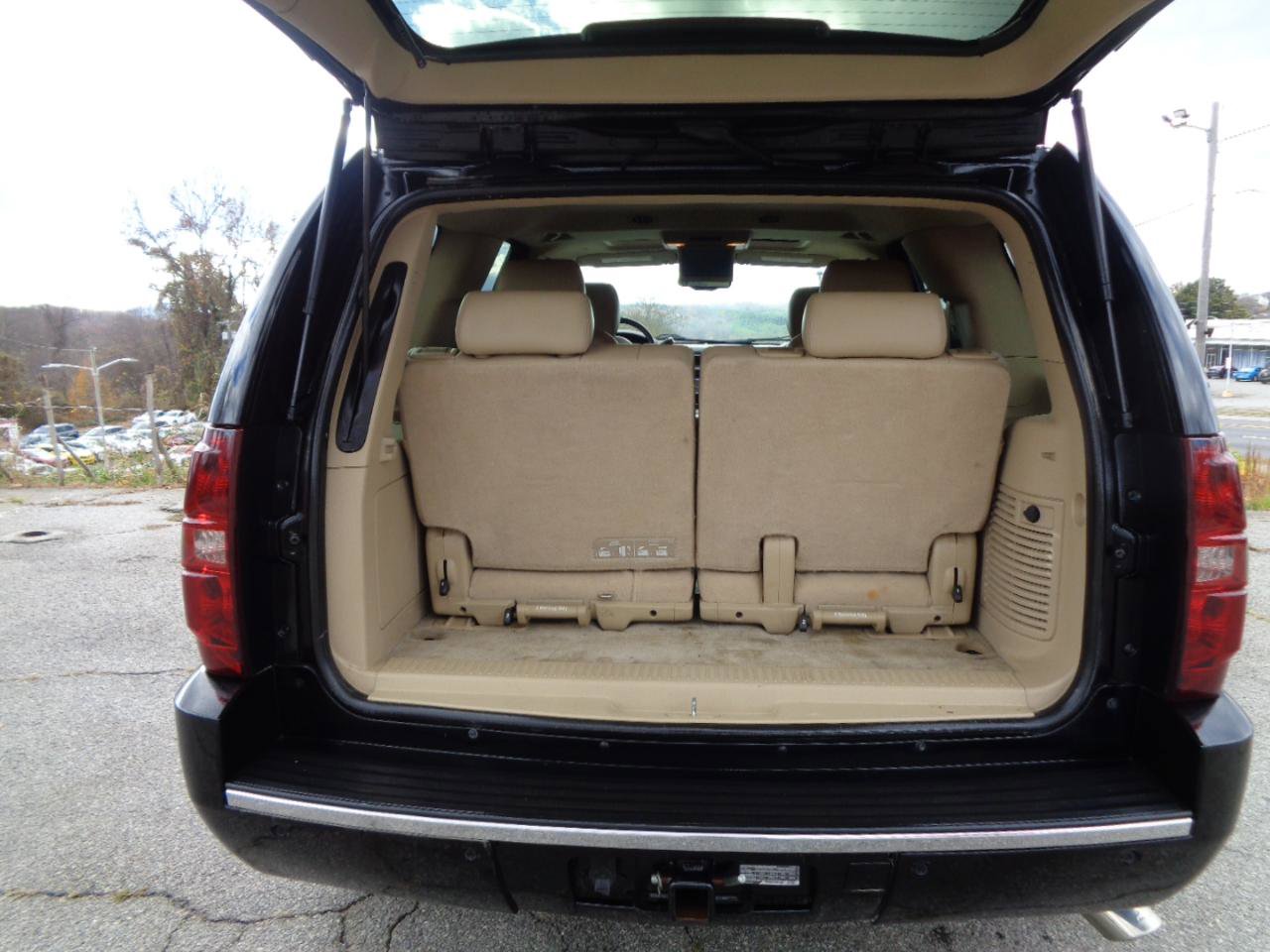 Used 2012 Chevrolet Tahoe LTZ AWD/4WD image 26