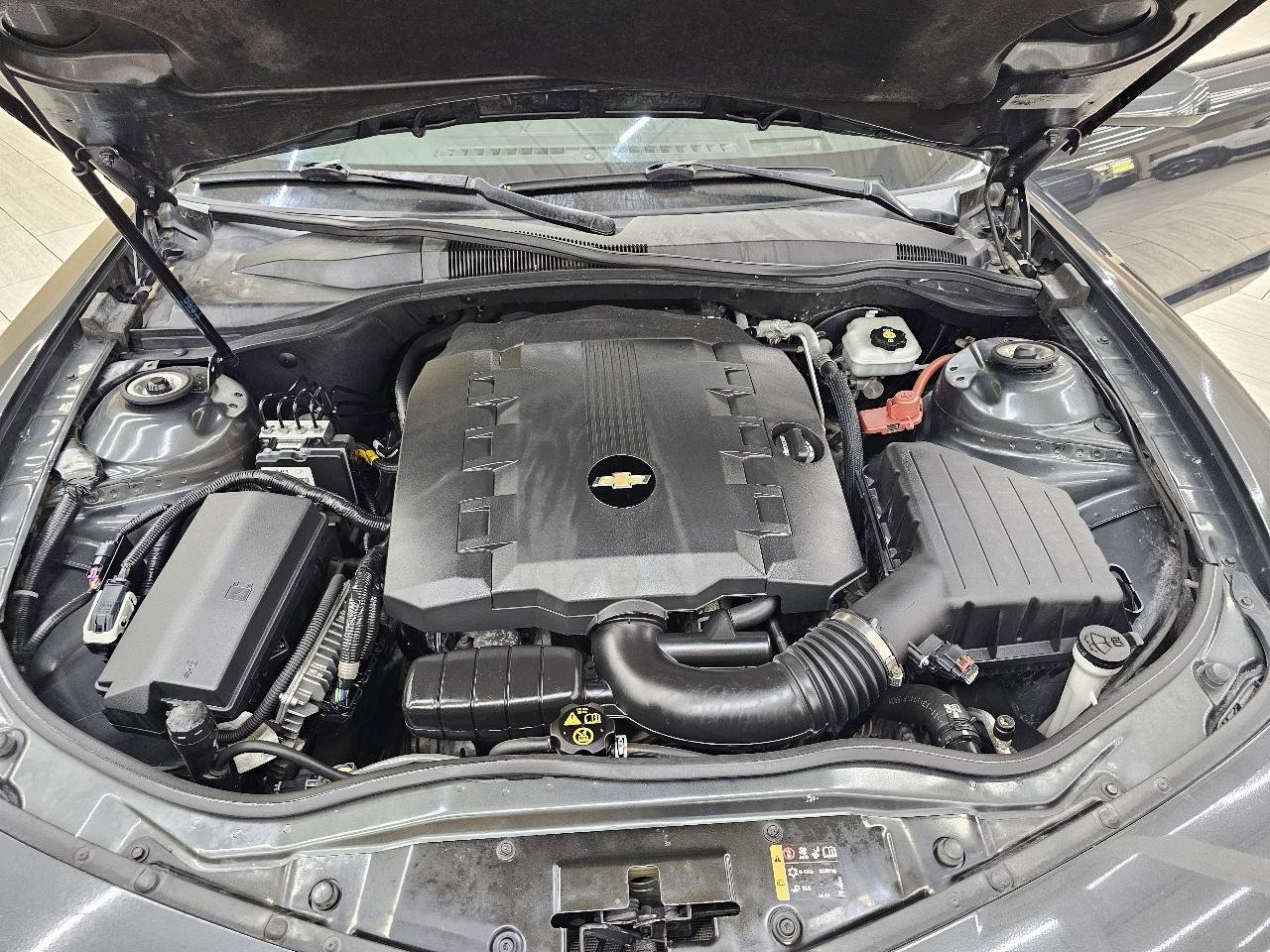 Used 2015 Chevrolet Camaro LT w/ RS Package image 32