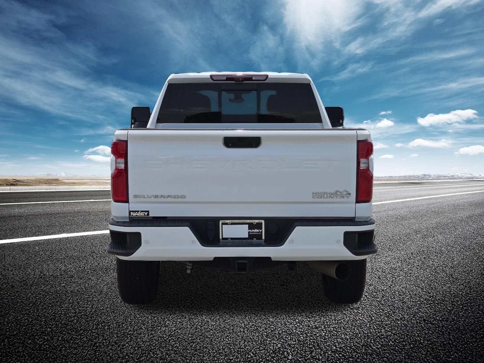 Used 2022 Chevrolet Silverado 2500 High Country w/ Z71 Off-Road Package AWD/4WD image 21