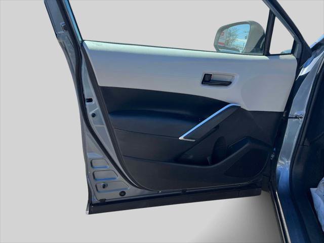 Certified 2023 Toyota Corolla Cross L image 16