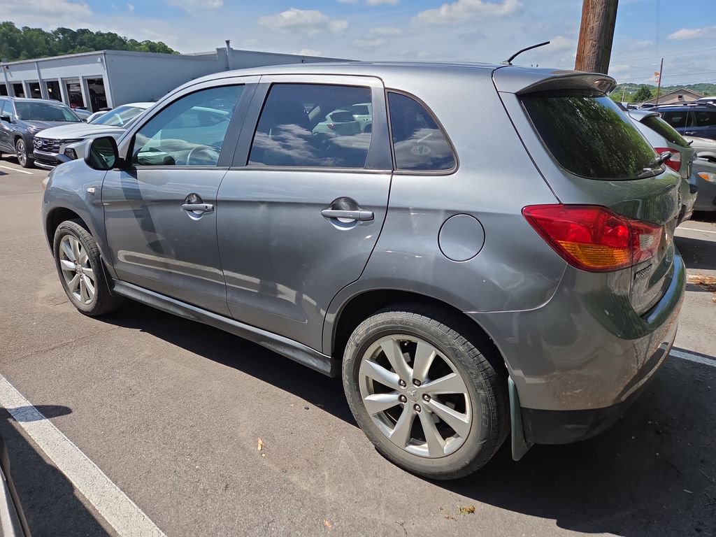 Used 2015 Mitsubishi Outlander Sport ES AWD/4WD image 5