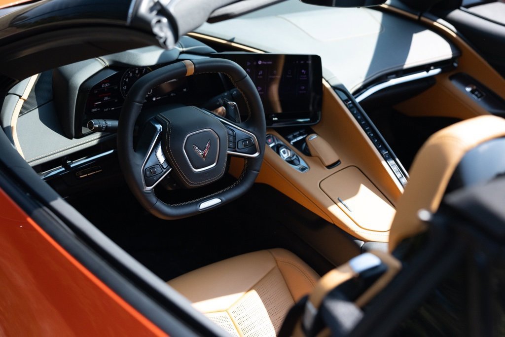 Used 2025 Chevrolet Corvette Z06 w/ Stealth Interior Trim Package image 15