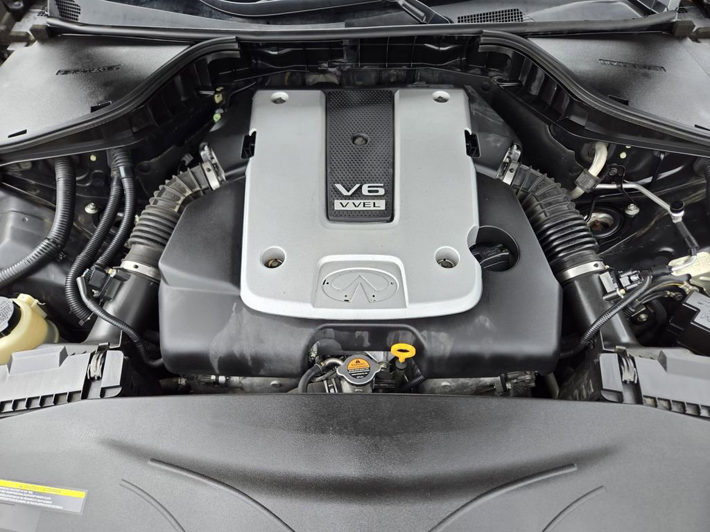 Used 2017 INFINITI Q70 L 3.7 image 41