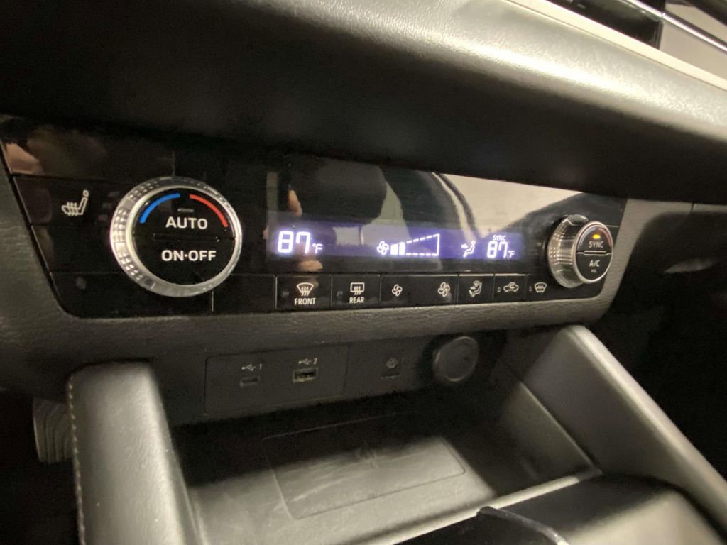 Used 2024 Mitsubishi Outlander SE image 22