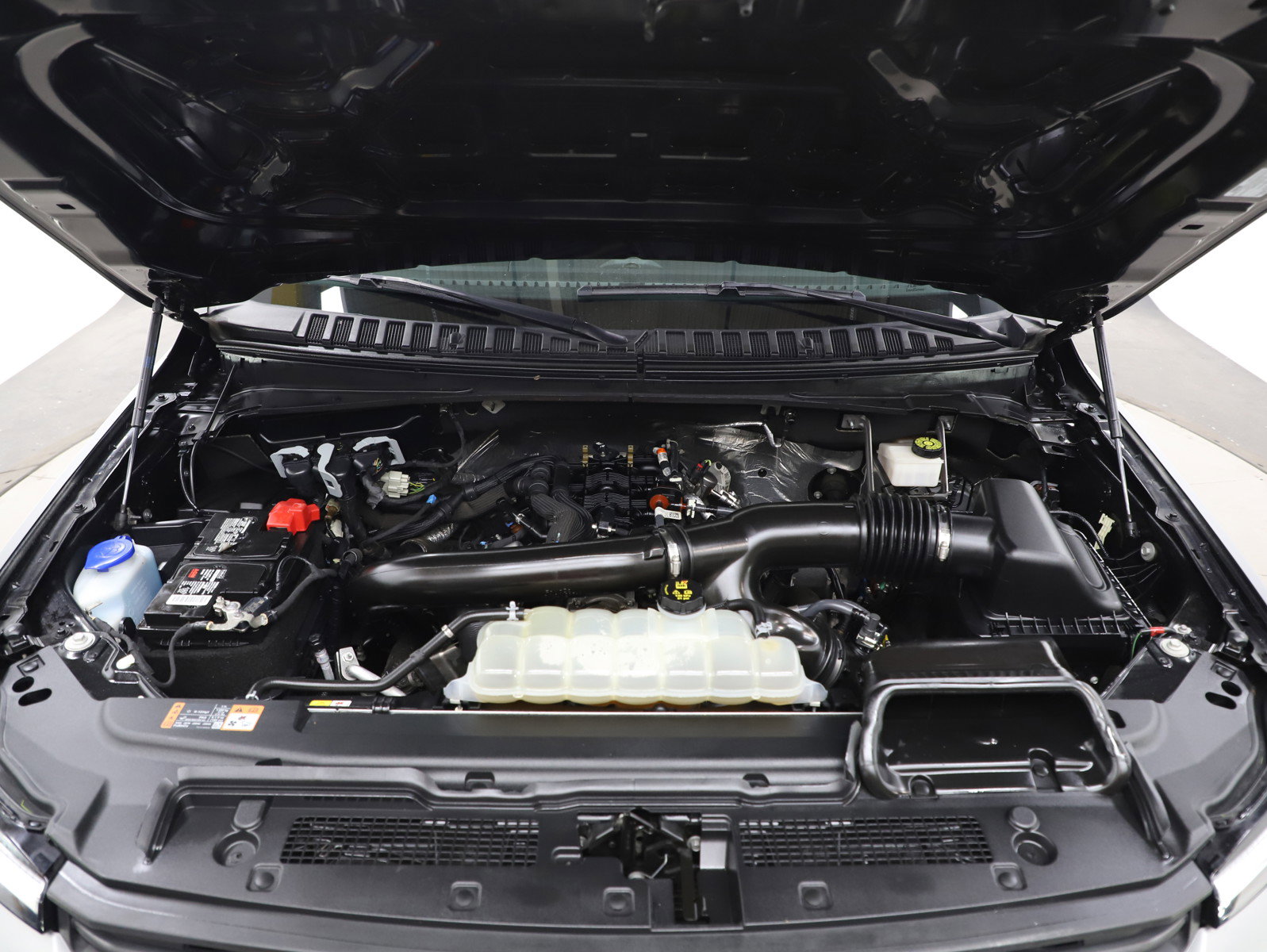 Used 2024 Ford Expedition Max XLT image 35