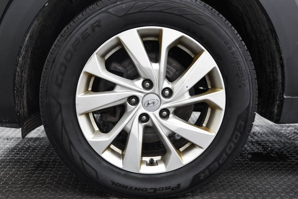 Used 2019 Hyundai Tucson SE image 7