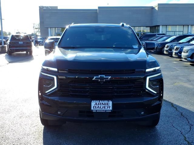 Used 2025 Chevrolet Suburban RST w/ Comfort Package AWD/4WD image 14