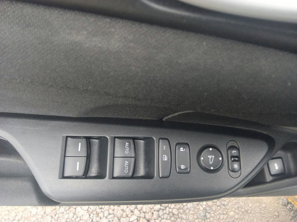 Used 2016 Honda Civic EX-T image 16