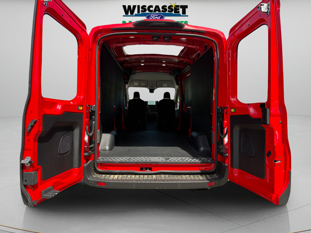 New 2026 Ford Transit 250 148 Medium Roof w/ Load Area Protection Package RWD image 10
