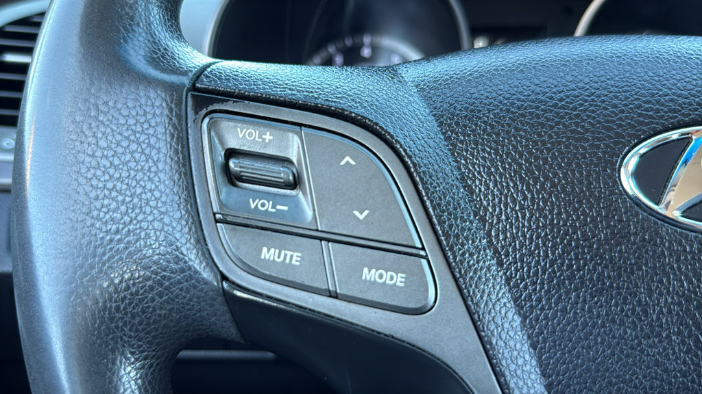 Used 2018 Hyundai Santa Fe Sport FWD image 30