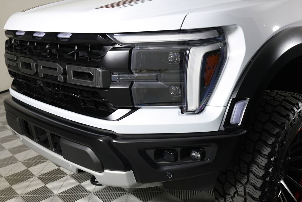 Used 2025 Ford F150 Raptor AWD/4WD image 43