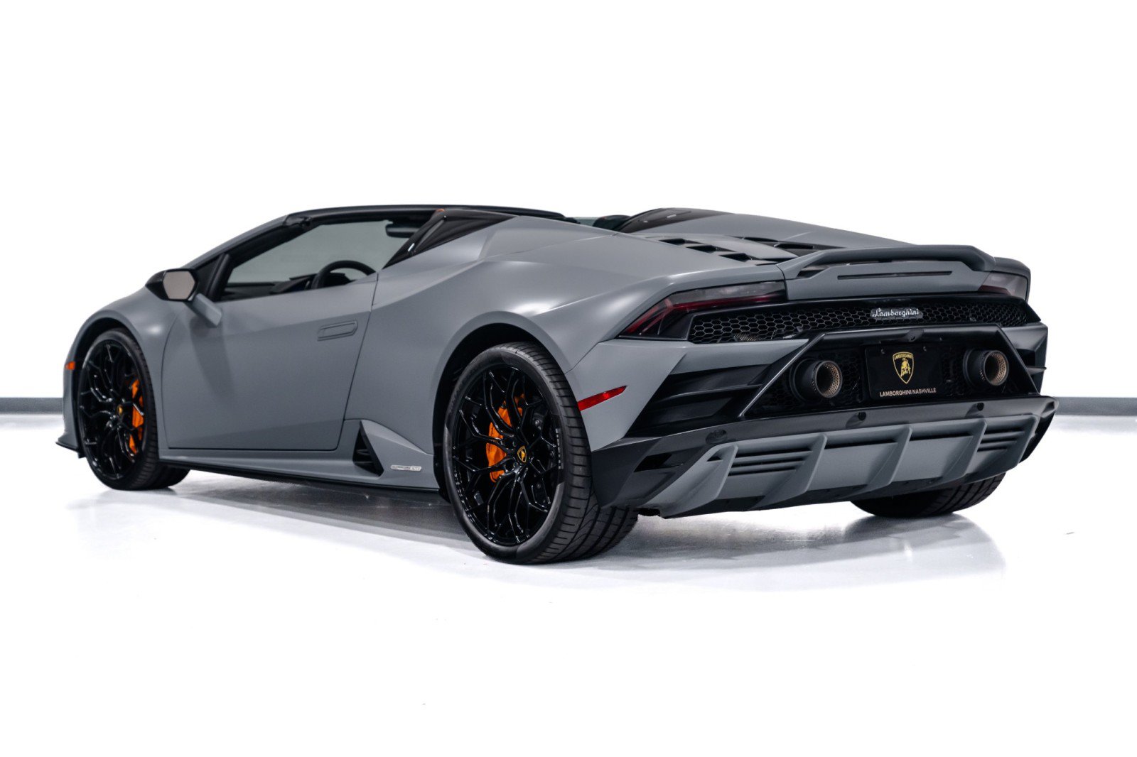 Used 2024 Lamborghini Huracan EVO AWD/4WD image 6