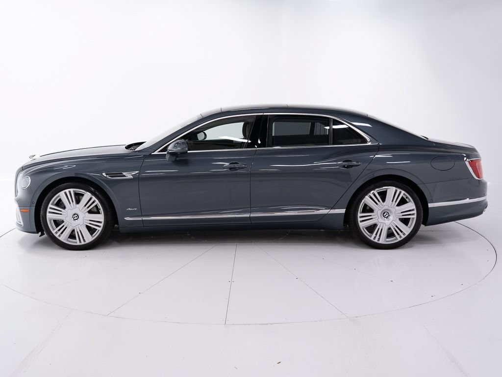 Used 2026 Bentley Flying Spur Plug-In Hybrid AWD/4WD image 2