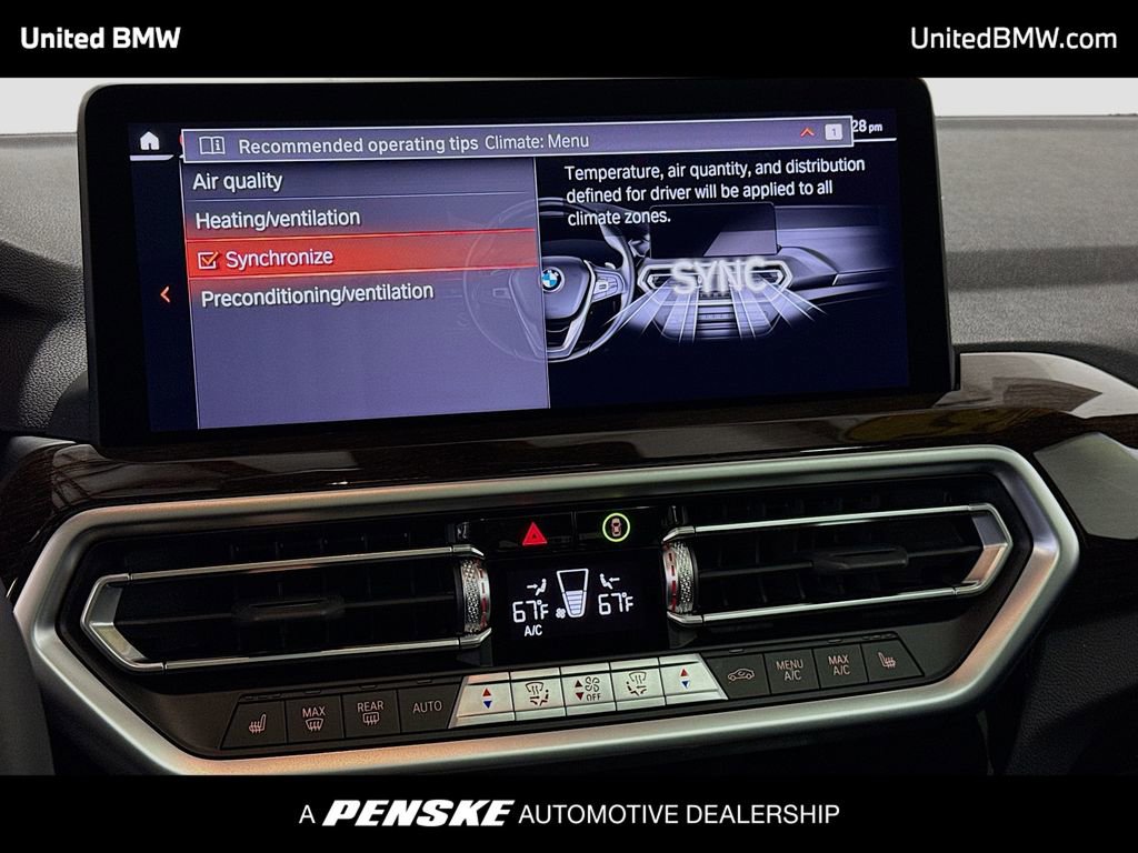 Used 2025 BMW X4 xDrive30i image 11