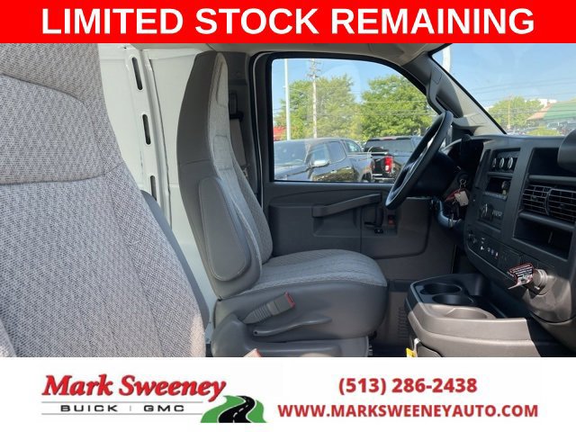 New 2025 GMC Savana 2500 Extended w/ Driver Convenience Package RWD image 10