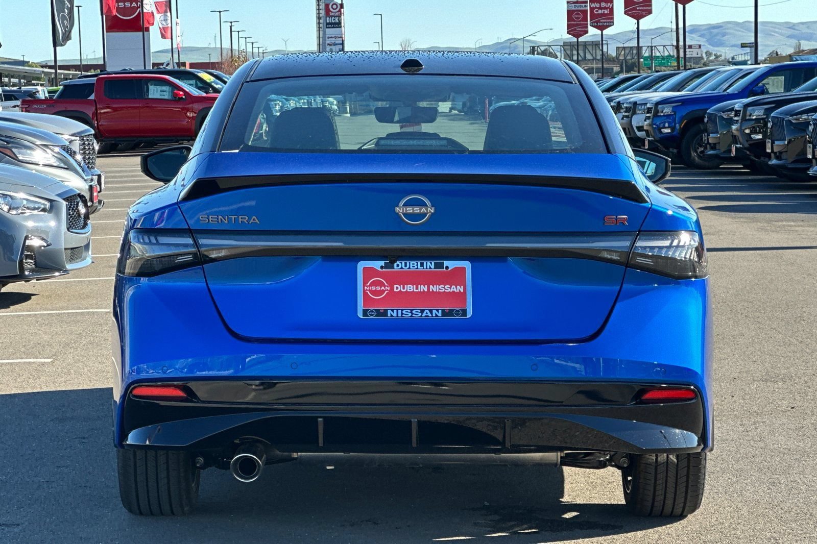 New 2026 Nissan Sentra SR w/ SR Premium Package FWD image 5