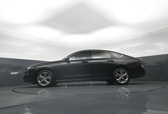 Used 2024 Honda Accord EX image 29