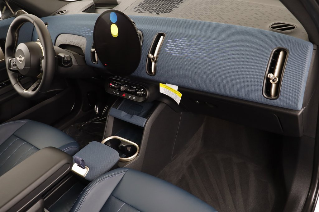 Certified 2025 MINI Cooper Countryman S image 19