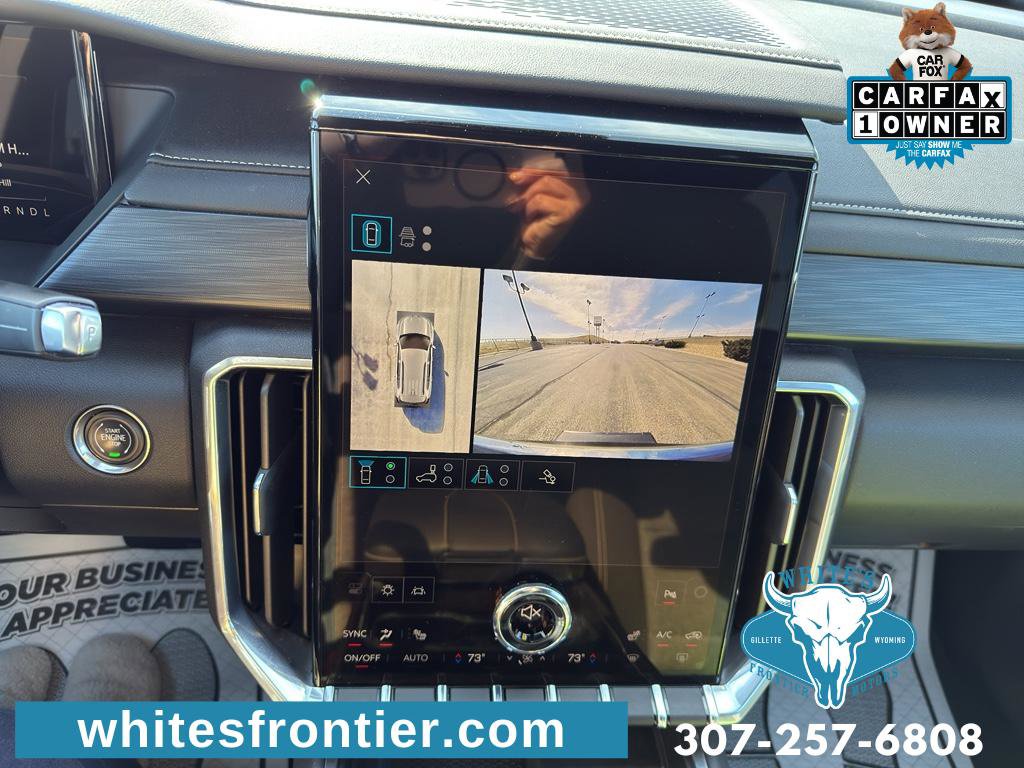 Used 2025 GMC Acadia Elevation image 21