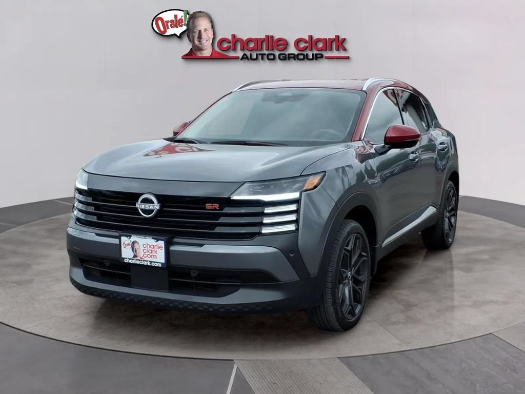 Used 2025 Nissan Kicks SR FWD video 1