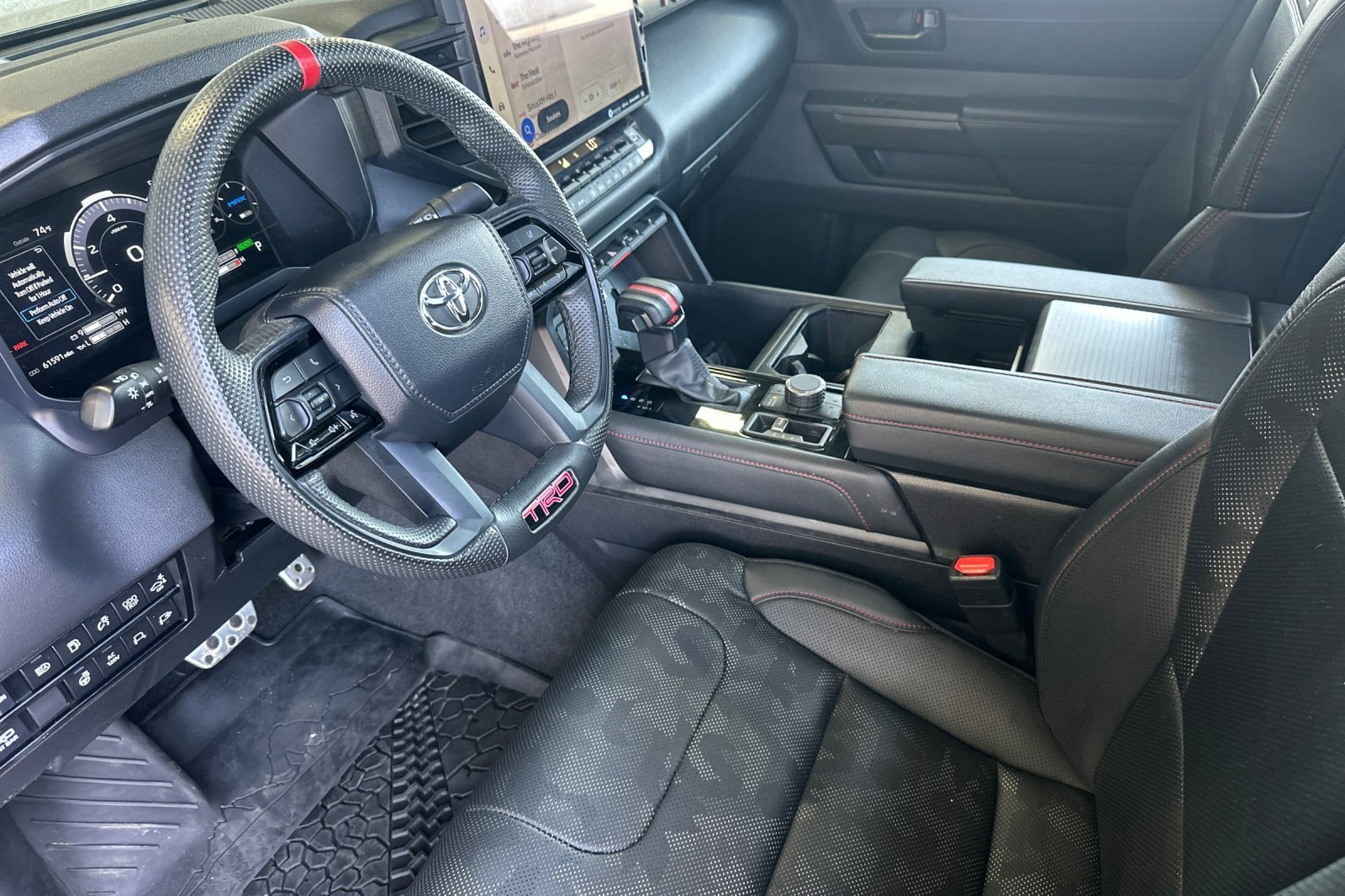 Used 2024 Toyota Tundra TRD Pro w/ TRD Pro Tow Package AWD/4WD image 9