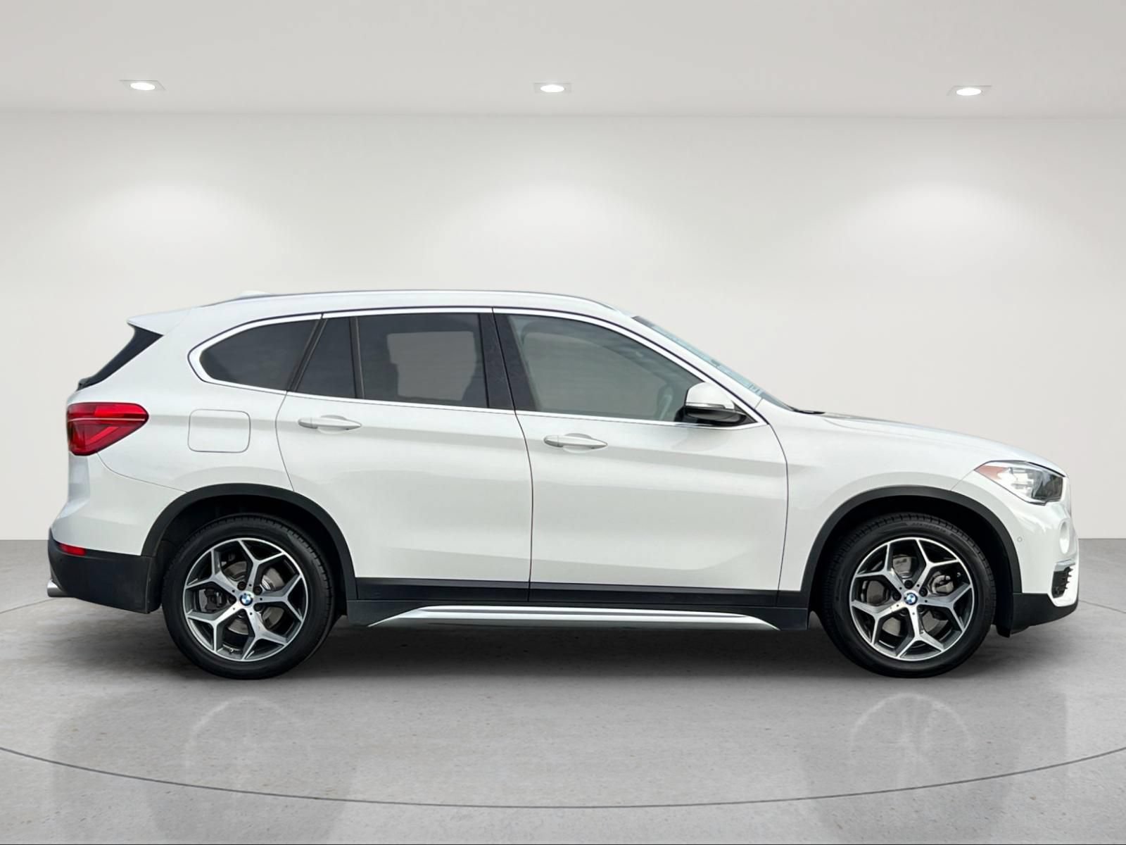 Used 2018 BMW X1 sDrive28i w/ Convenience Package FWD image 6
