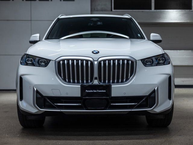 Used 2026 BMW X5 xDrive40i image 11