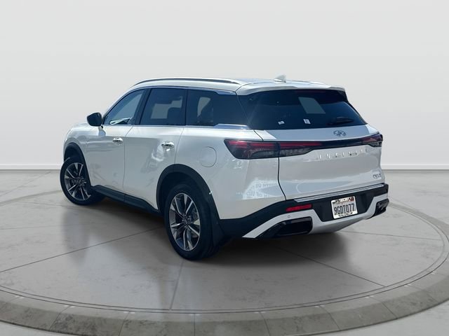 Certified 2023 INFINITI QX60 Luxe w/ Performance Audio Package image 5