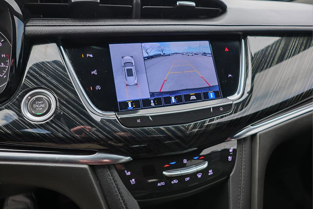 Used 2023 Cadillac XT6 Premium Luxury w/ Technology Package image 17