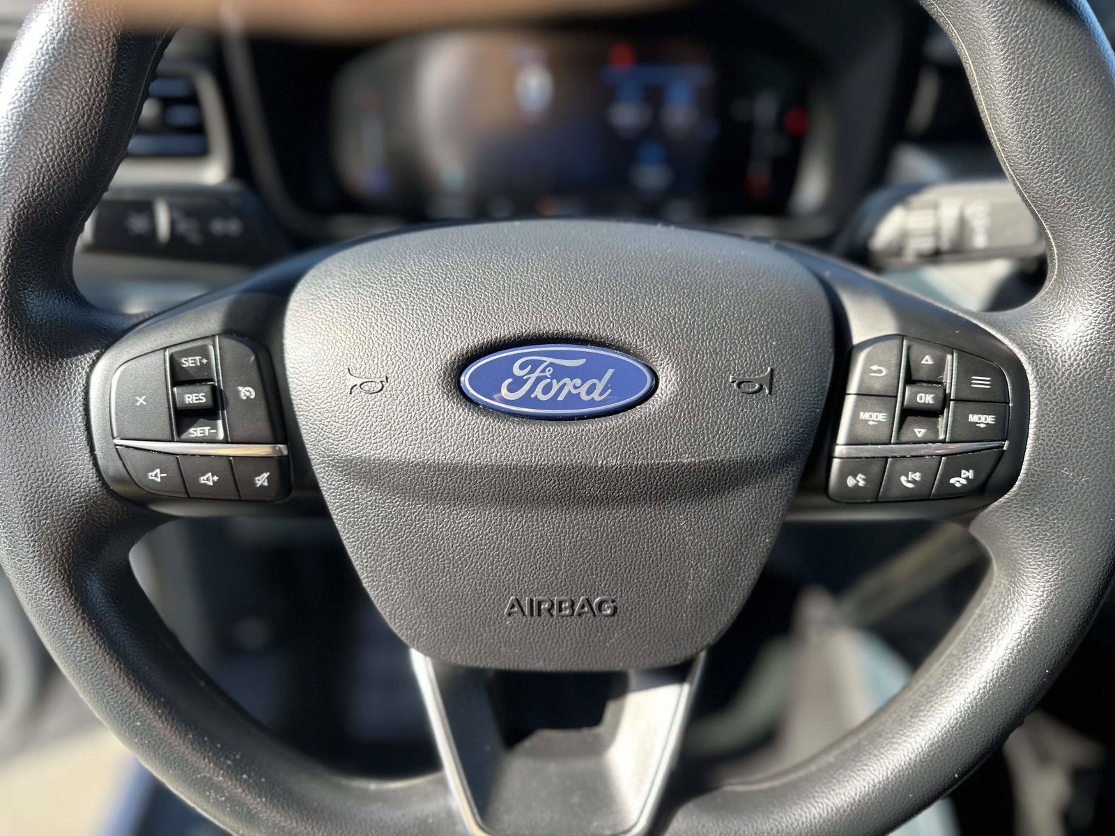 Used 2025 Ford Maverick XL w/ Equipment Group 102A AWD/4WD image 14