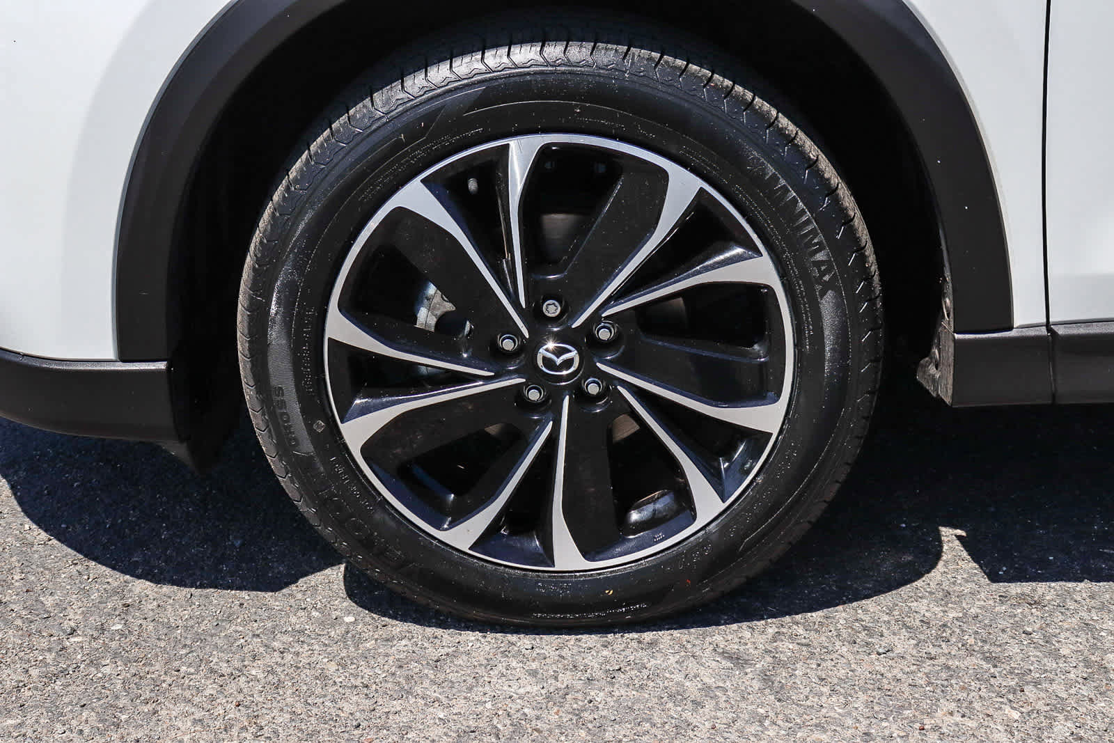 Used 2023 MAZDA CX-5 AWD 2.5 S w/ Premium Plus Pkg image 12