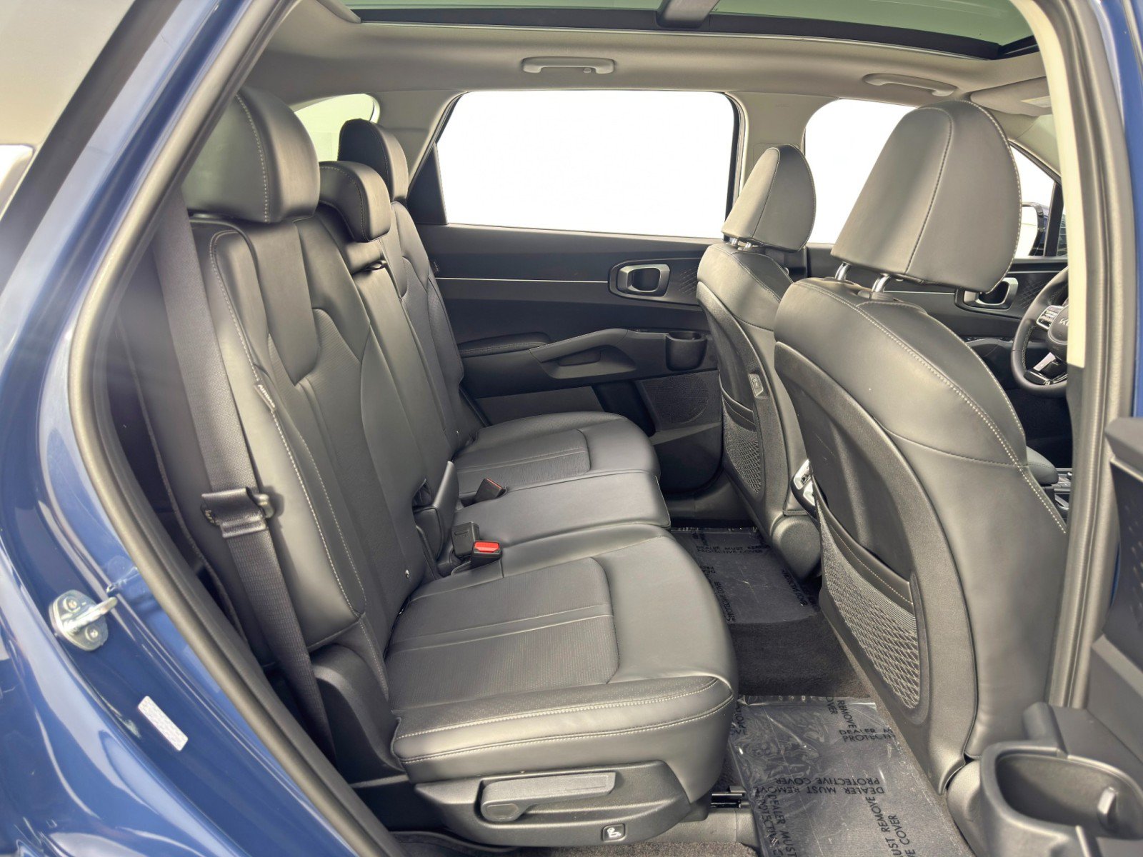 Used 2024 Kia Sorento S w/ Panoramic Sunroof Package AWD/4WD image 36