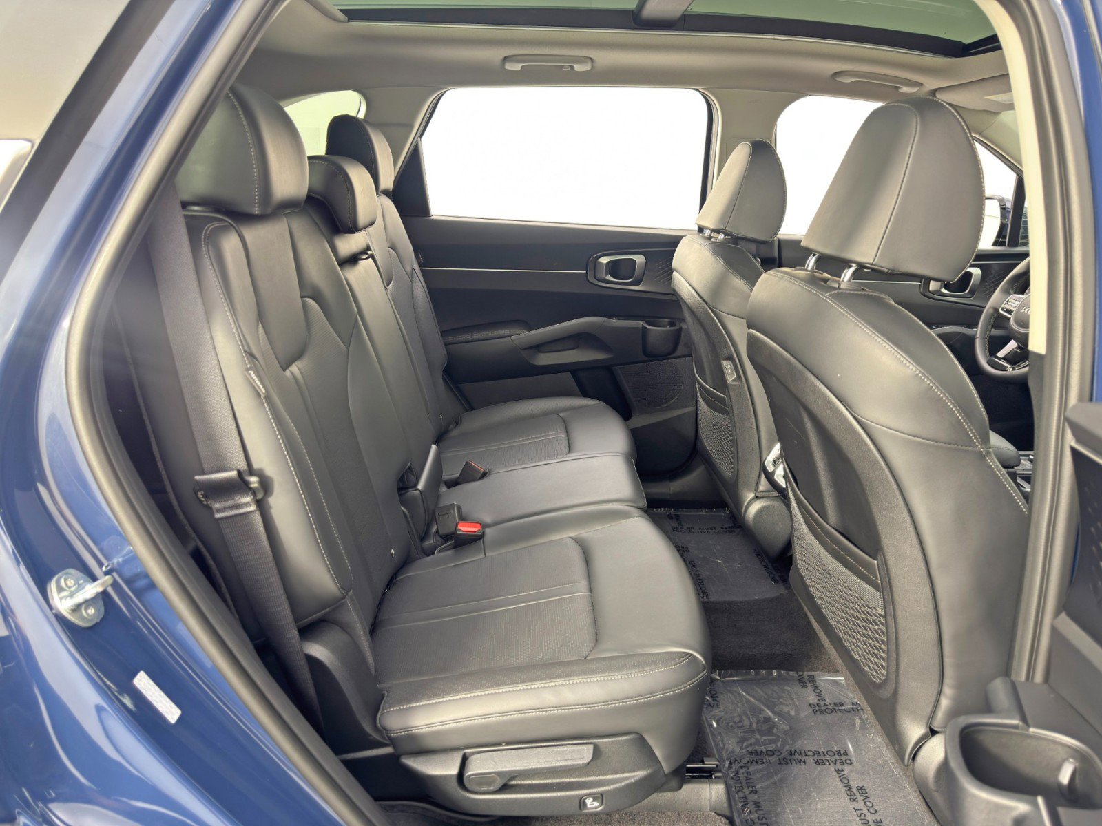 Used 2024 Kia Sorento S w/ Panoramic Sunroof Package AWD/4WD image 36