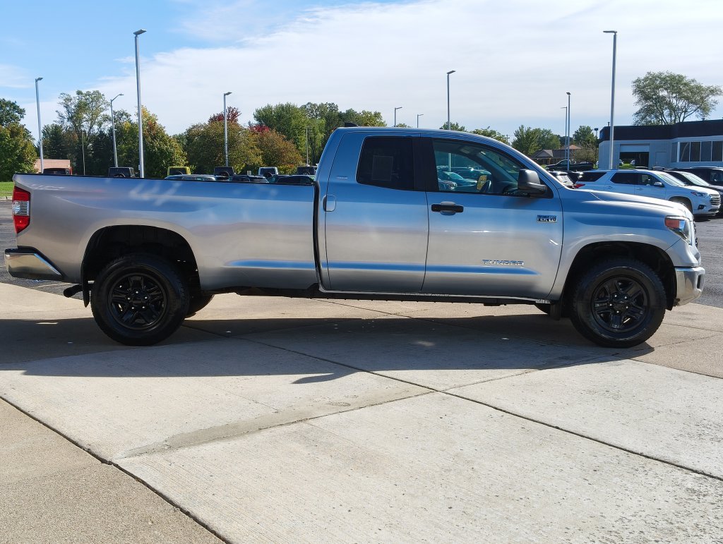 Used 2021 Toyota Tundra SR5 AWD/4WD image 26