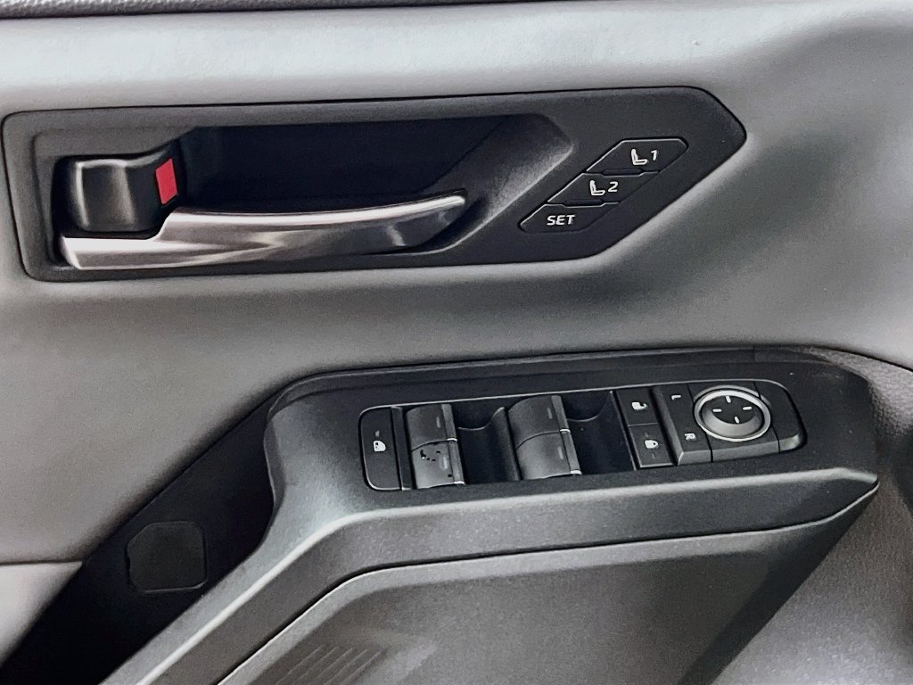 New 2026 Toyota RAV4 XSE AWD/4WD image 14