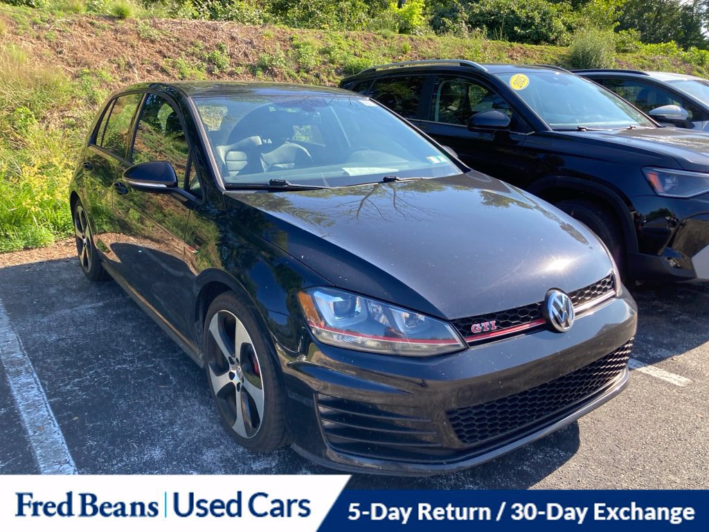 Used 2017 Volkswagen GTI SE