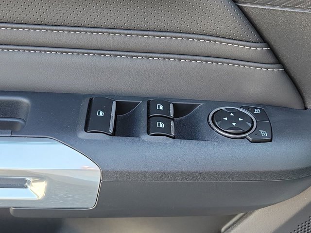 Used 2024 Ford Mustang Premium image 29