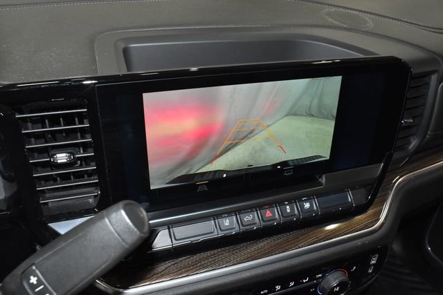 Used 2025 Chevrolet Silverado 2500 LT w/ Convenience Package image 17