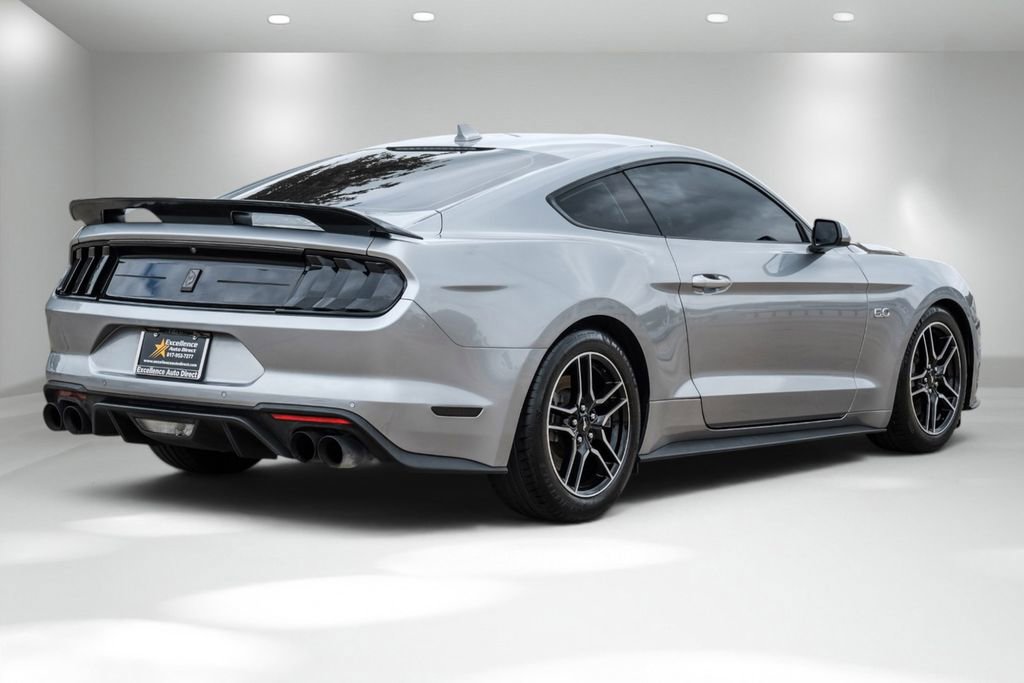 Used 2022 Ford Mustang GT RWD image 6